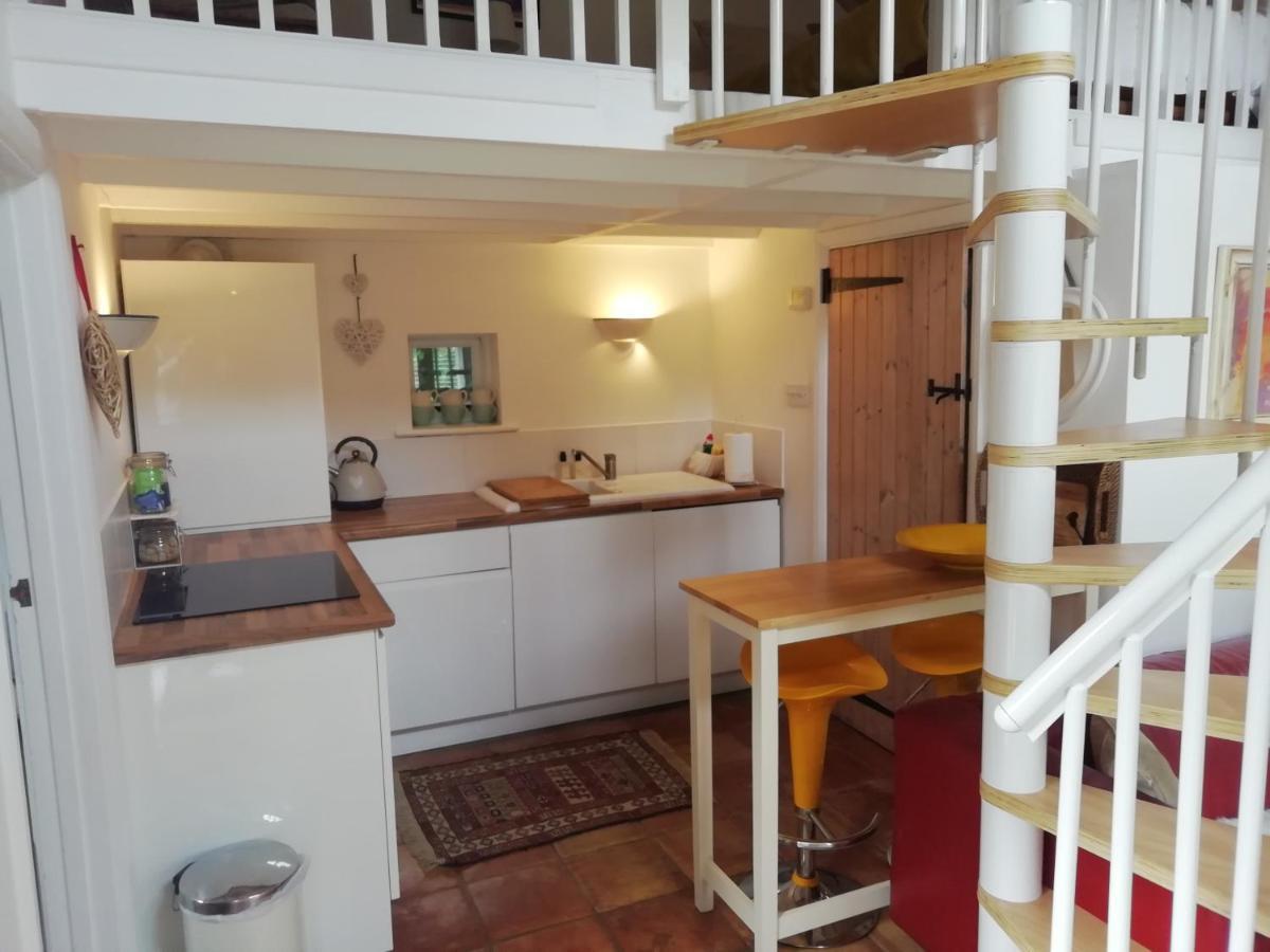 Unique Cottage Retreat برايتون المظهر الخارجي الصورة